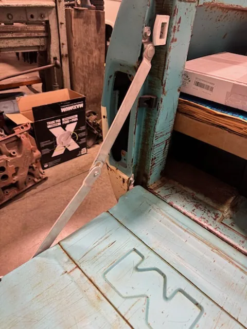 Tailgate cables on a 1967-1972 Ford truck